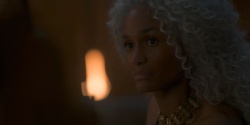 extant_HouseOfTheDragon_1x06-ThePrincessAndTheQueen_2086.jpg