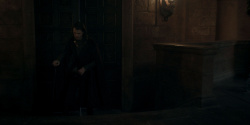 extant_HouseOfTheDragon_2x02-RhaenyraTheCruel_00438.jpg