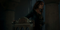 extant_HouseOfTheDragon_2x02-RhaenyraTheCruel_00796.jpg