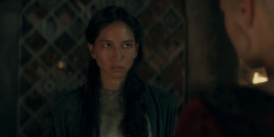 extant_HouseOfTheDragon_2x02-RhaenyraTheCruel_03869.jpg