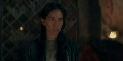 extant_HouseOfTheDragon_2x02-RhaenyraTheCruel_03873.jpg