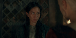 extant_HouseOfTheDragon_2x02-RhaenyraTheCruel_03882.jpg