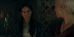 extant_HouseOfTheDragon_2x02-RhaenyraTheCruel_03962.jpg