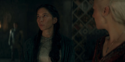 extant_HouseOfTheDragon_2x02-RhaenyraTheCruel_03969.jpg