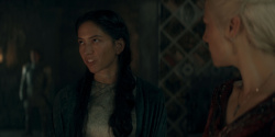 extant_HouseOfTheDragon_2x02-RhaenyraTheCruel_03971.jpg