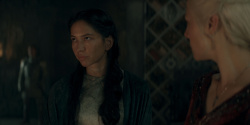 extant_HouseOfTheDragon_2x02-RhaenyraTheCruel_03972.jpg