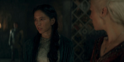 extant_HouseOfTheDragon_2x02-RhaenyraTheCruel_03975.jpg