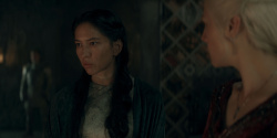 extant_HouseOfTheDragon_2x02-RhaenyraTheCruel_03976.jpg