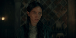 extant_HouseOfTheDragon_2x02-RhaenyraTheCruel_04036.jpg