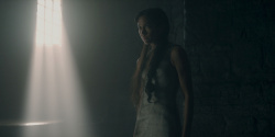 extant_HouseOfTheDragon_2x02-RhaenyraTheCruel_05017.jpg