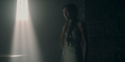 extant_HouseOfTheDragon_2x02-RhaenyraTheCruel_05028.jpg